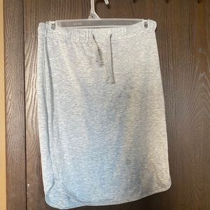 Beautiful gray skirt!